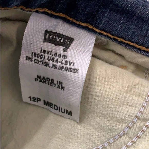 Levi’s 5 pocket Straight 512 Jean - Picture 3 of 4